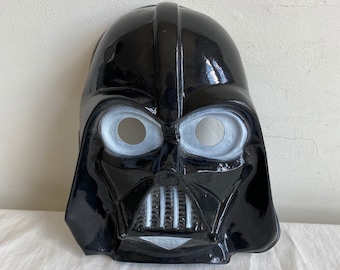 1970s Star Wars Darth Vader Ben Cooper Halloween Mask