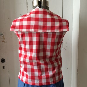 1960s Deadstock Shorts Set Red Gingham Midi Top w/ Blue Chambray Tie and Shorts Size 14 NOS image 4