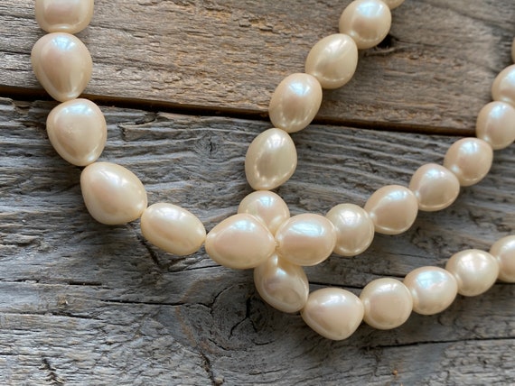 Trifari Baroque Pearls Necklace Faux Fresh Water … - image 3