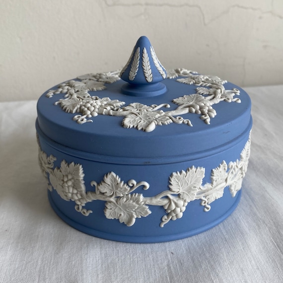 Vintage Wedgwood Blue Jasperware Grapevine Covered Dish Vanity