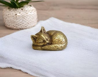 Brass Sleeping Cat Figurine - Handcrafted Metal Cat Sculpture - Unique Home Decor - Vintage Style Cat Statue - Perfect Gift for Cat Lovers