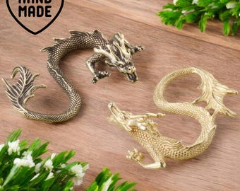 Brass Dragon Tea Pet Sculpture - Handcrafted Metal Art Ornament for Study, Living Room Decor - Unique Brass Handicraft Collectible Gift
