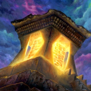 Puede incluir: Una estructura de piedra con dos ventanas brillantes, sobre un cielo tormentoso púrpura y azul. La estructura está iluminada desde adentro, proyectando un cálido resplandor amarillo.