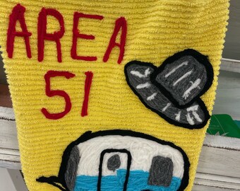 UFO kitchen towel, Camper tea towel, trailer, trailer park, dish towel, ET, outer space, Area 51, space travel, funny kitchen towel