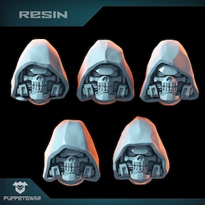 Op de afbeelding: Vijf hars miniaturen van gehoodde schedelkoppen met ademhalingsmaskers. De schedels hebben gedetailleerde tanden en oogkassen. Het woord "RESIN" staat bovenaan de afbeelding. Het Puppetwars-logo staat onderaan.