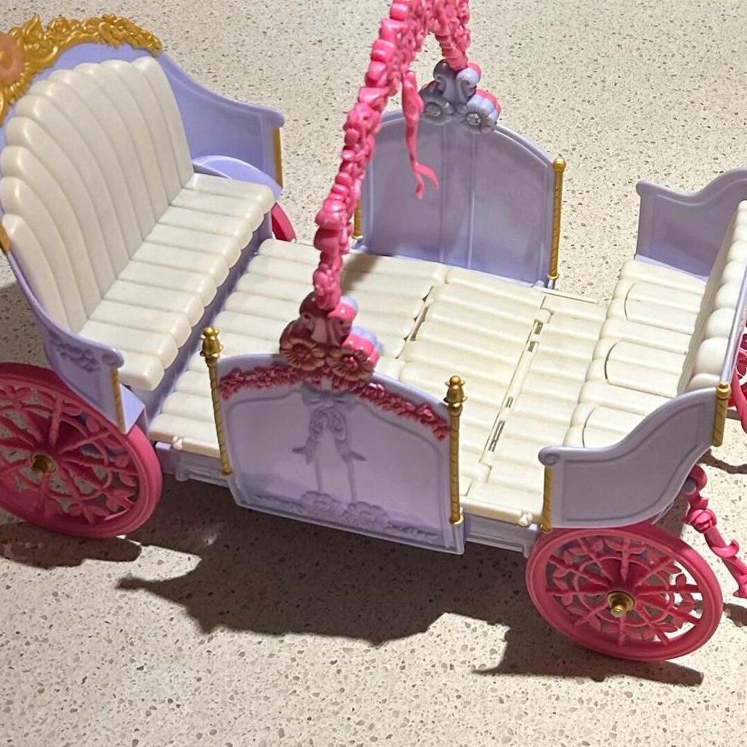 Barbie 12 Dancing Princesses Expandable Carriage 2005 Vintage Mattel - Etsy