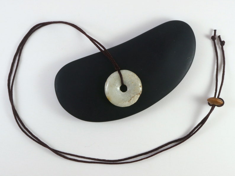 natural lines Brown Chinese Jade necklace Ping An Kou \u5e73\u5b89\u6263