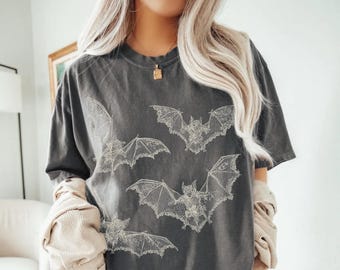 Lace Bat Shirt Whimsigoth Flying Bat Shirt Vintage 90s Style Bat Shirt Comfort Colors® Gothic Shirt Dark Academia Grunge 2000s Shirt Y2K