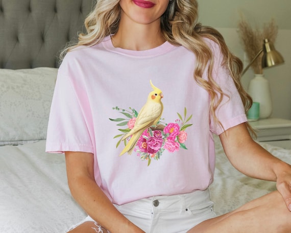 Cockatiel Bird Mom Shirt Bird Lover Shirt Cockatiel Lover Shirt Gift for Cockatiel Mom Yellow Cockatiel Mothers Day Cockatiel Mom Gift