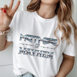 Mutter der Mayhem Shirt Alt Rocker Mom Heavy Metal Punk Rock Mom Shirt Rock n Roll Mom Gothic Rocker Mom Shirt Coole Mom Tee Muttertagsgeschenk