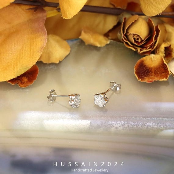 ソリッド925スターリングシルバー VAスモールステートスタッドイヤリング 4mm x 8mm, 金属 Solid 925 S 並行輸入品