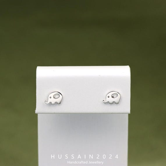 Orecchini a bottone a forma di elefante in argento sterling, gioielli a forma di animale, carini, divertenti e stravaganti, regalo per lei, amante degli animali, ispirati alla natura del safari