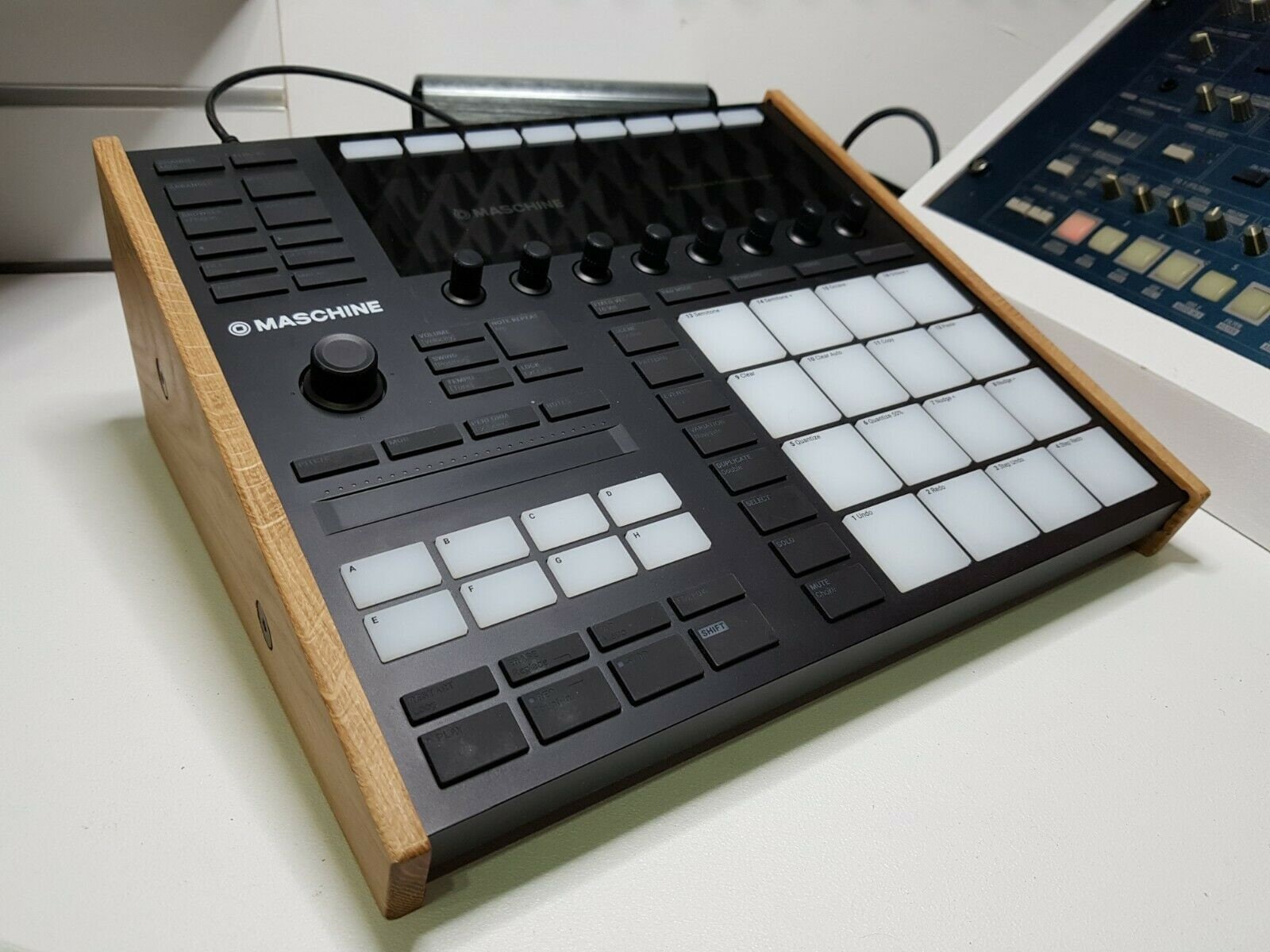 25th anniversary limited model Maschine mk3 vaper gray | eBay