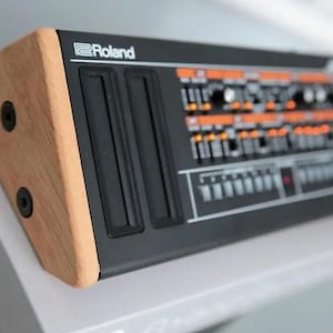 Roland Boutique Solid Oak Single Stand for all Boutiques from Synths And Wood