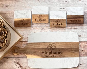Personalized Christmas Marble Wood Charcuterie Board, Engraved Cheese Board, Host Gift, Wedding Gift, Housewarming Gift, Bridal Shower Gift