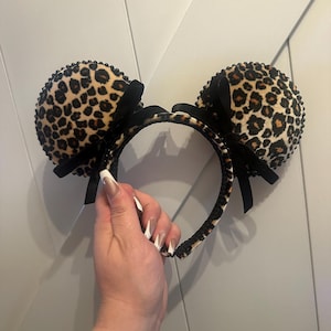 Cheetah/Leopard Print, Animal Kingdom, Valentine, Sweetheart Night Mouse Ears
