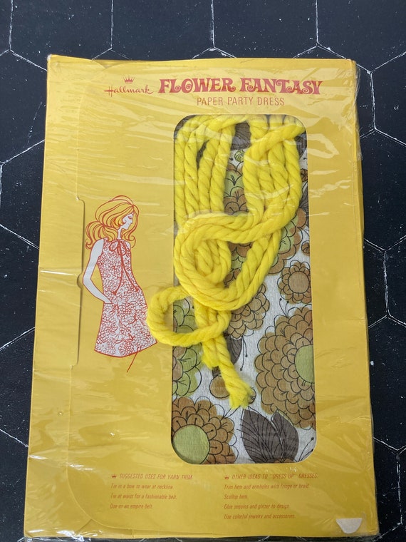 1960s Hallmark Flower Fantasy Paper Party Dress s… - image 3