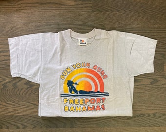 Rare vintage 1970s/80s Sun your buns Freeport Bahamas t shirt women’s size small