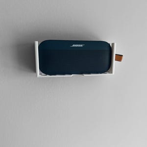 Väggfäste för Bose SoundLink Flex: Platsbesparande högtalarfäste