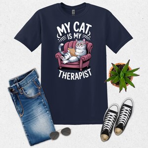 Grappig, kattenliefhebber, T-shirt, mijn kat is mijn therapeut Shirt voor vrouwen, mannen, huisdiereigenaar, cadeau, schattige kat, grafisch T-shirt, geestelijke gezondheid, humor-T-shirt