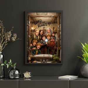 Puede incluir: Un letrero de madera rústica con el texto "Welcome to our home" en letras blancas. El letrero presenta un acabado envejecido y un diseño simple y acogedor, ideal para la decoración de la entrada.