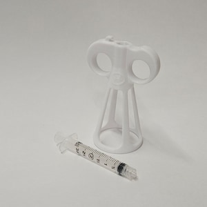 Syringe Holder for Deep Tissue Self Injection