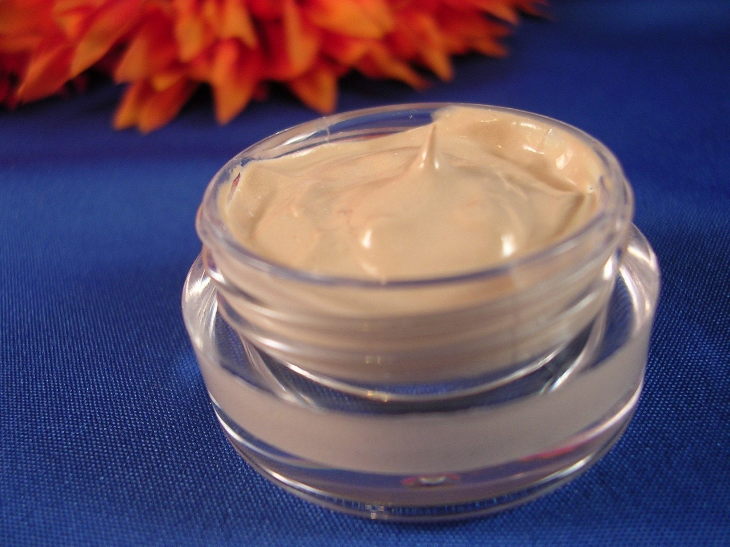 Organic foundation|  All natural Liquid Mineral Foundation SAMPLE SIZ…