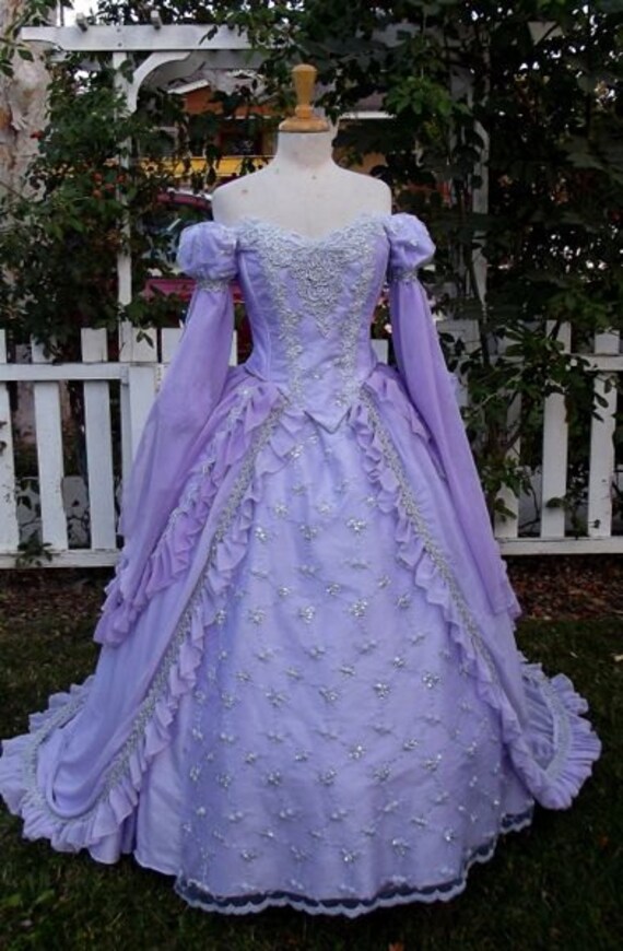 beautiful fantasy dresses