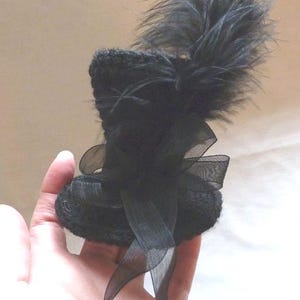 Patrón de ganchillo sencillo para mini sombrero de copa
