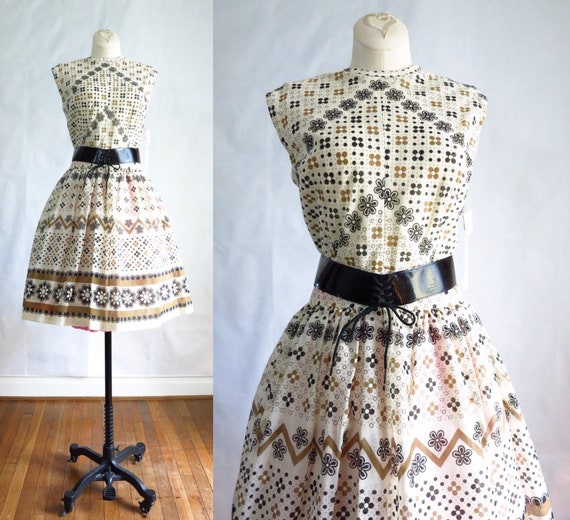 1960s Floral Print Day Dress L NWT