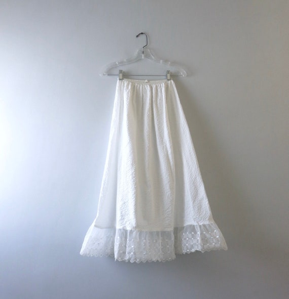 Vintage 1960s White Seersucker Petticoat XS/S