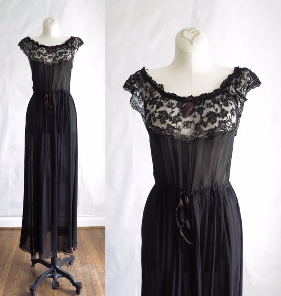 1940s Vintage Black Nightgown S