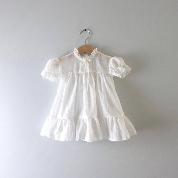 Vintage 1970s White Swiss Dot Childs Dress 18mos