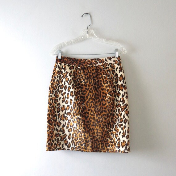 Vintage 1980s Leopard Print Mini Skirt M