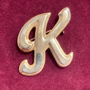 Vintage K Gold Tone Brooch Pin
