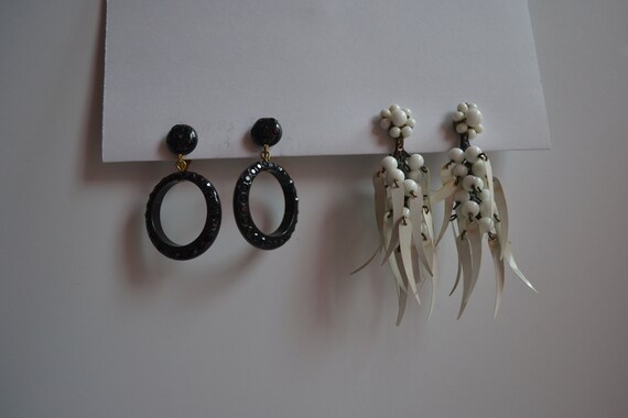 2 Pair of Vintage, 50s, Dangle Earrings, Black Dan