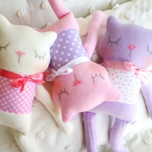 Kitty Cat Softie Sewing Pattern - Sleepy Soft Fleece Toy Animal Sewing Pattern Tutorial for Babies Girls & Boys children kids PDF e pattern