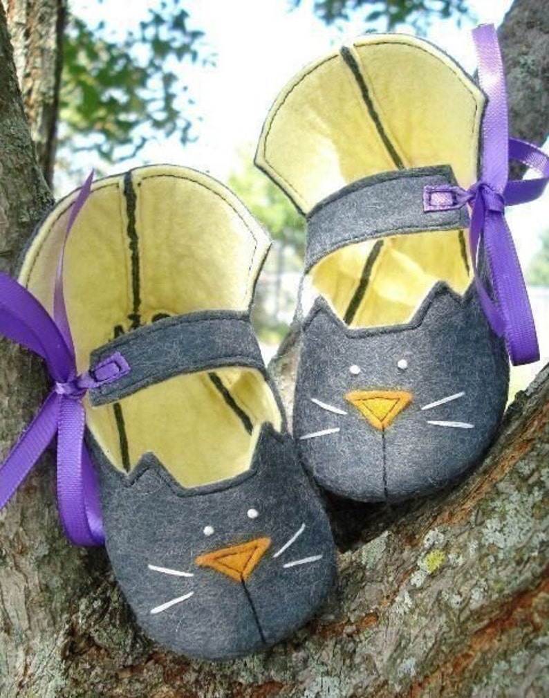 SALE PDF ePATTERN Precious Kitty Baby Booties Shoes Sewing Pattern image 4