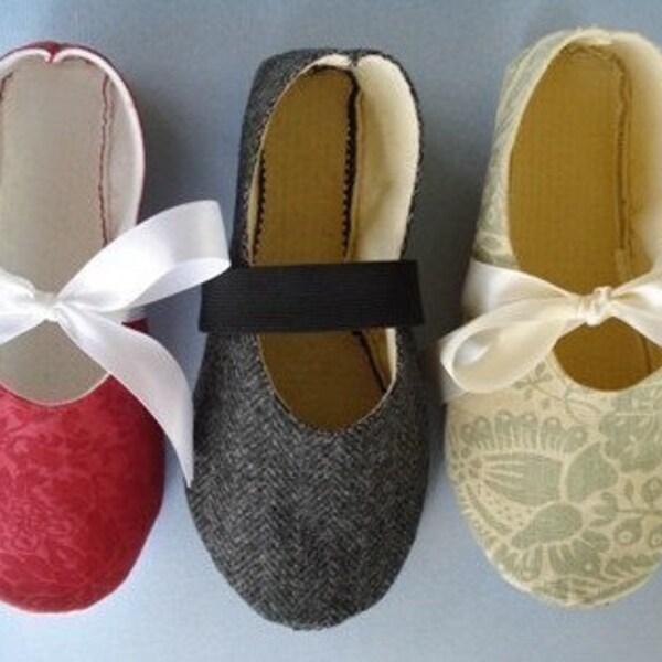 SALE - PDF ePattern - Woman's Slipper Shoes
