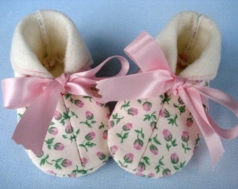 SALE - PDF ePattern for Precious Baby Boot - Slipper with Ribbon Ties or Straps Sewing Pattern