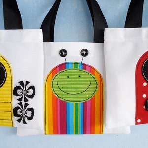 Sewing Pattern  Mini Tote Bags with Critter Appliques  image 2
