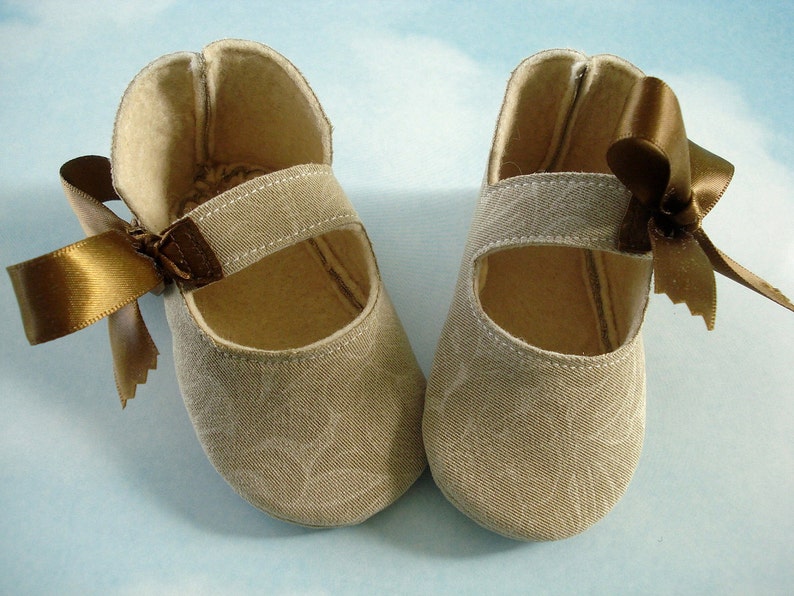 SALE PDF ePATTERN Precious Kitty Baby Booties Shoes Sewing Pattern image 3