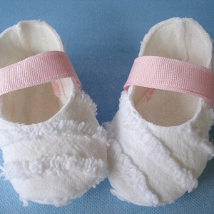 Mary Jane Baby Shoes Sewing Pattern With Ribbon Strap and Hook - Etsy
