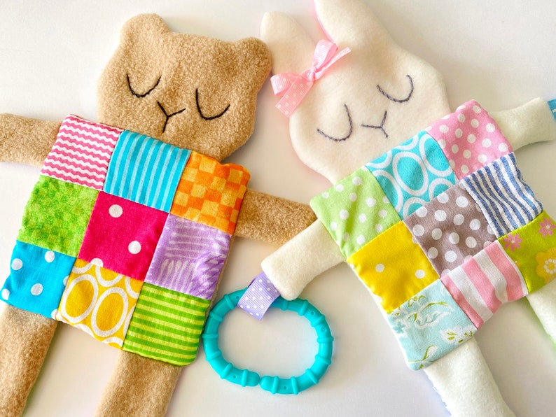 Bear and Bunny Crinkle Baby Softie Toy Sewing Pattern PDF ePATTERN fleece ribbon plush softy e pattern Patchwork Quilt Toy Tutorial DIY image 4