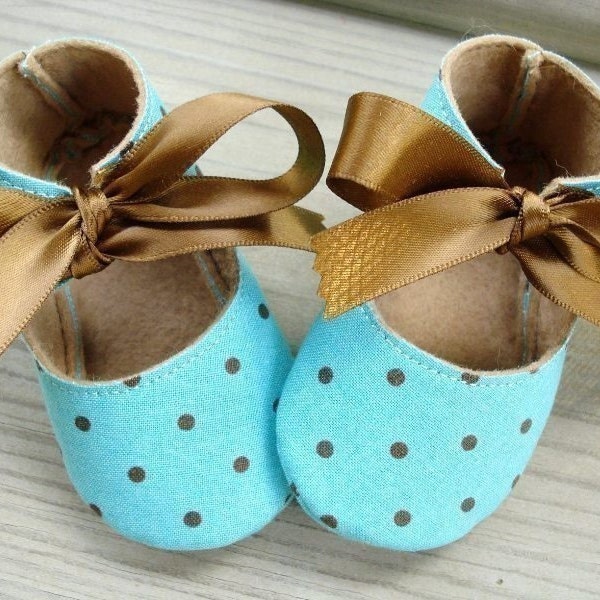 Baby Shoes Booties Sewing Pattern - Basic Shoes - Ten Sizes - Babies - Preemies - Dolls - PDF e-Pattern