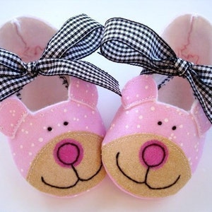 Bear Baby Booties Shoes Sewing Pattern PDF ePattern image 5