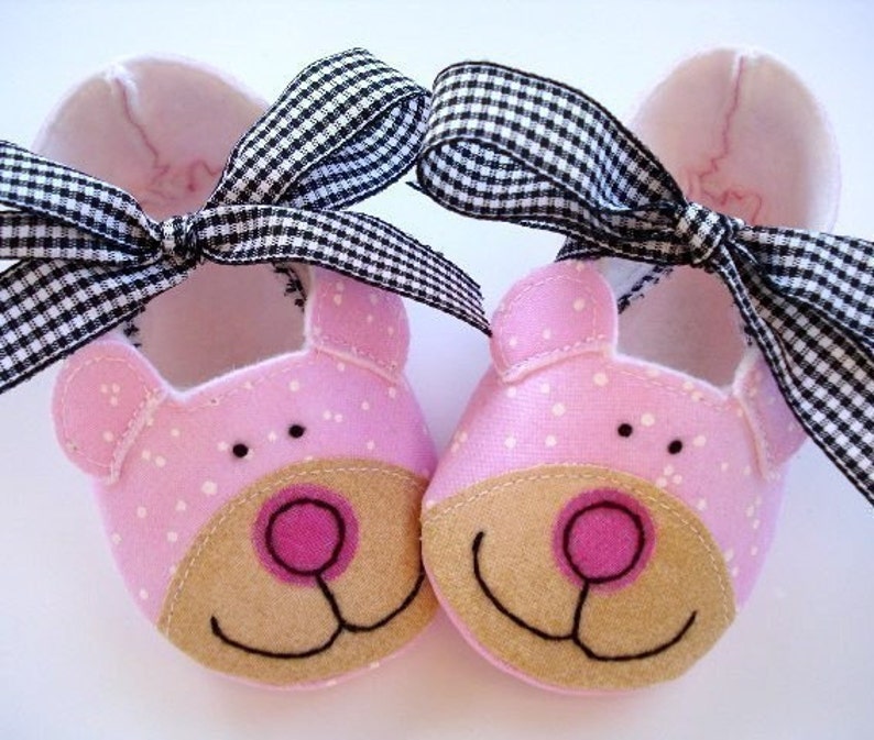 Bear Baby Booties Shoes Sewing Pattern PDF ePattern image 5