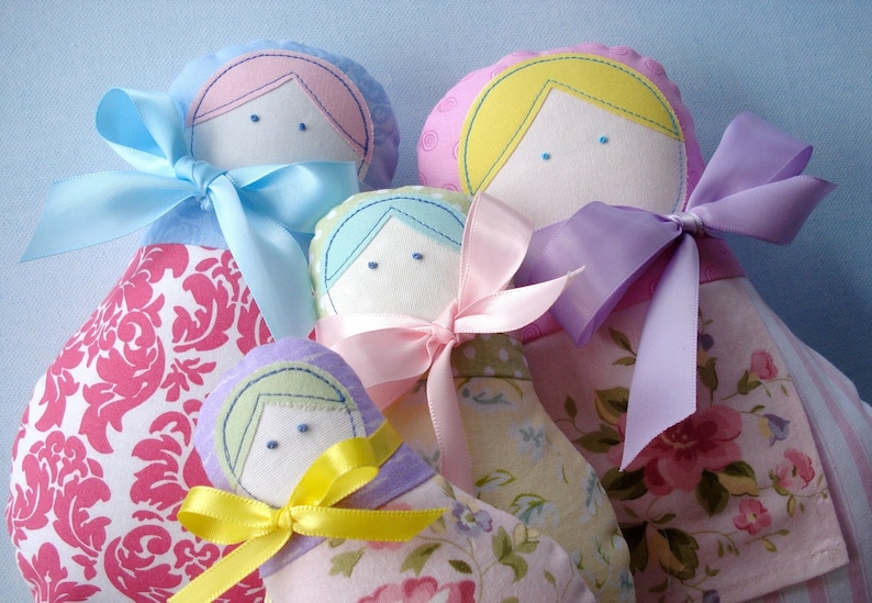 Toy Sewing Pattern for Matryoshka Dolls Four Sizes PDF e-Pattern image 1