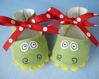 SALE - PDF PATTERN - Precious Monster Baby Booties - Shoes Sewing Pattern