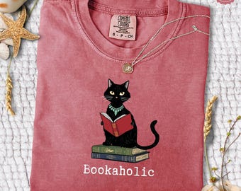 Cat Book Shirt, Books Sweatshirt, Bookworm Sweatshirt, Cat Lover Gift, Book Lover T-shirt, Book Lovers Gifts, Bookworm Tee, Bookish Gifts